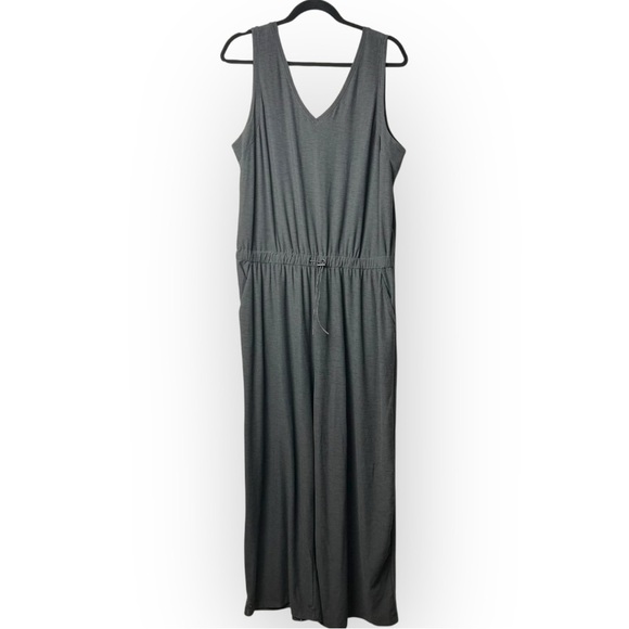 Old Navy Grey V Neck Jumpsuit 2X - Picture 1 of 9